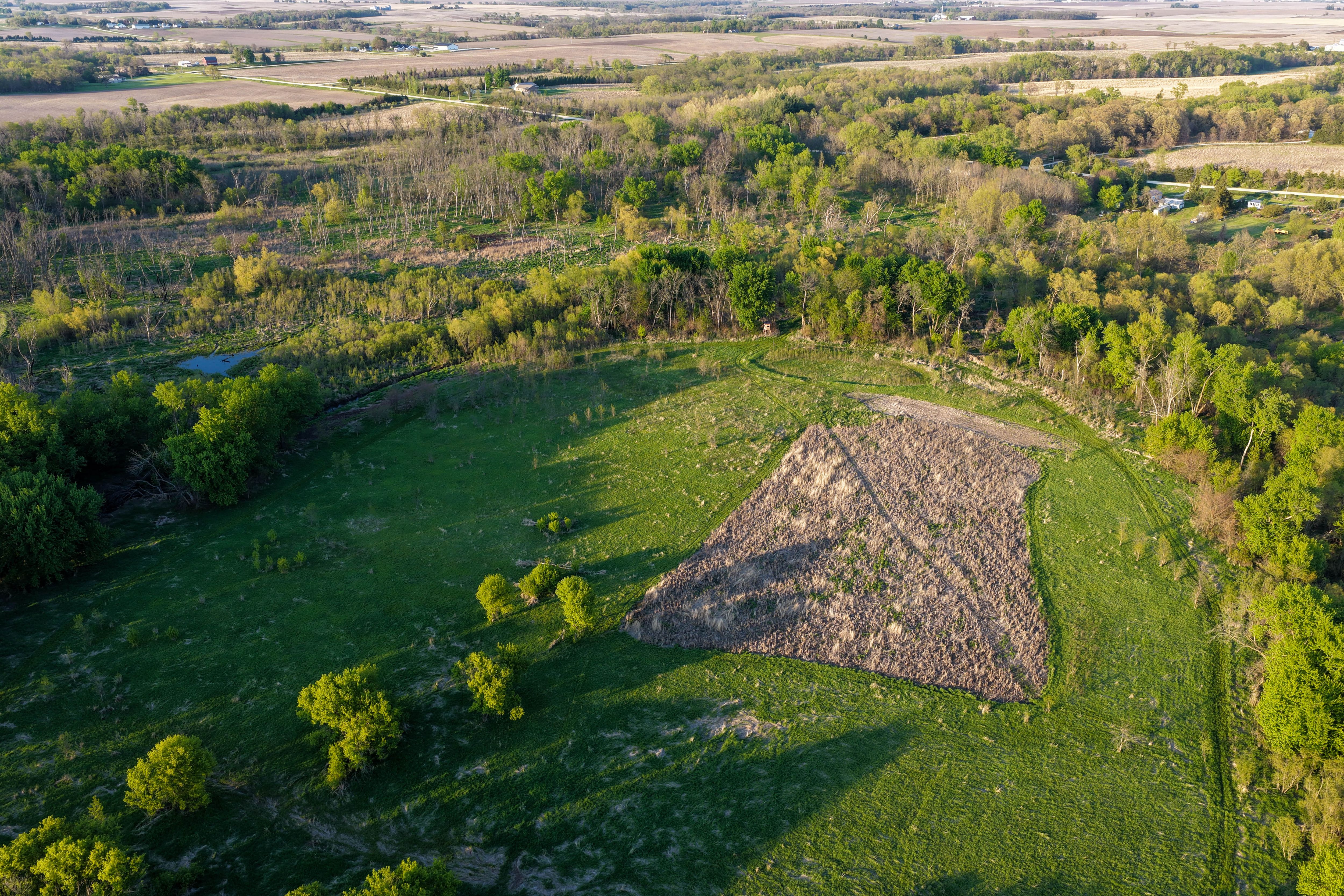 Listing Photo: Cedar County Whitetail Hutning Farm For Sale-12